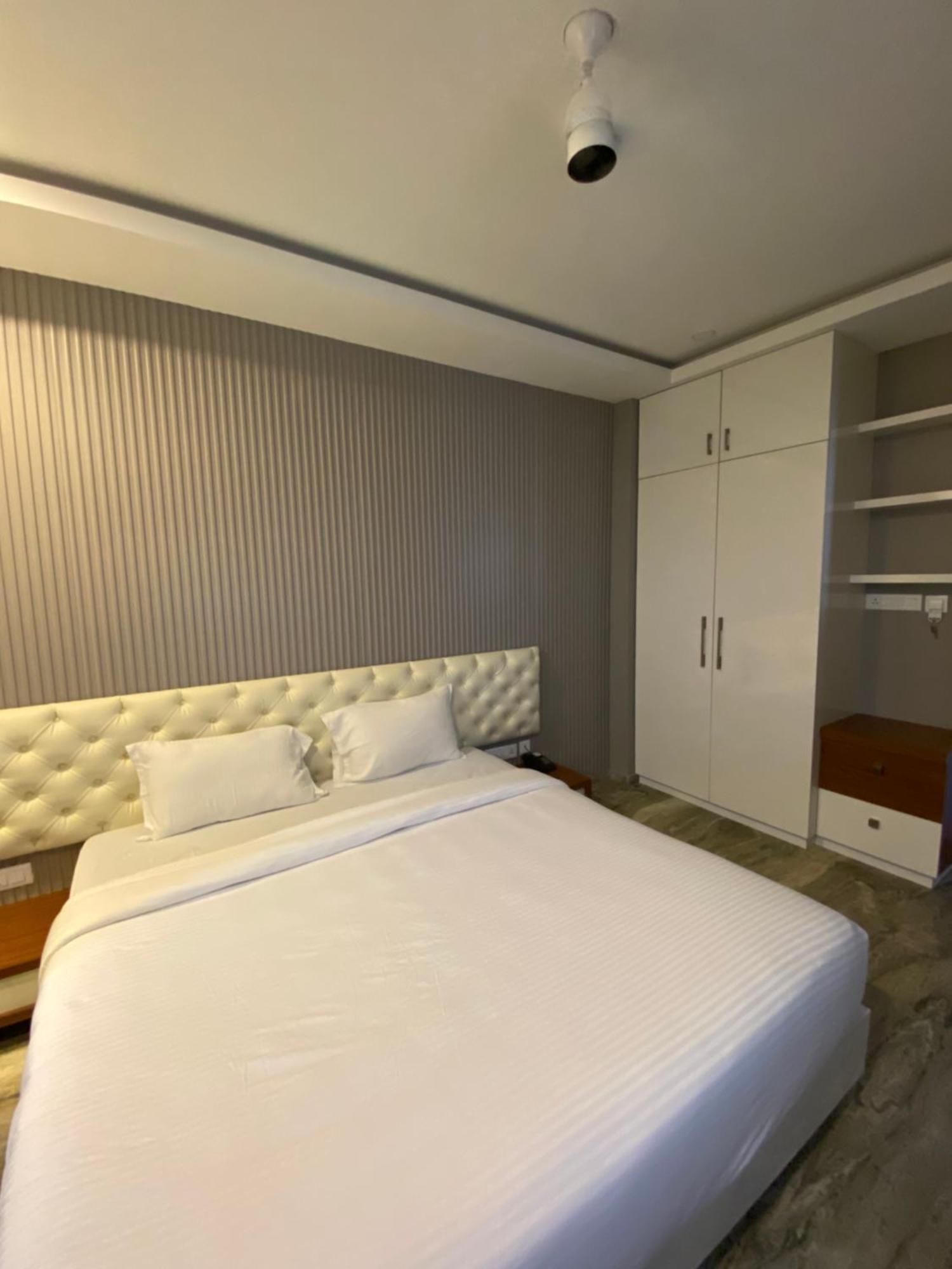 Barkah Inn Kannur Ngoại thất bức ảnh